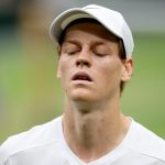 Medvedev doblega a un renqueante Sinner