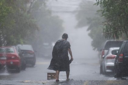 México prevé lluvias intensas y fuertes en la mitad de los estados del país