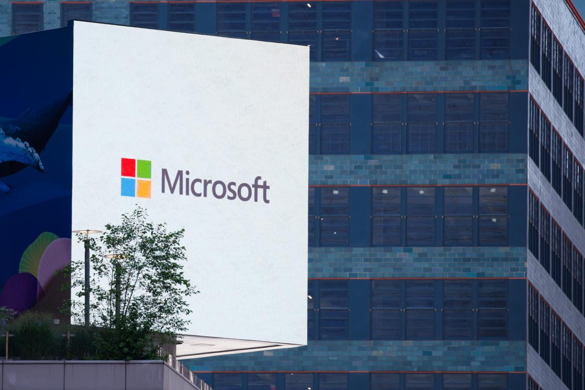google--Miles de vuelos afectados y demora en servicios básicos en América por apagón de Microsoft