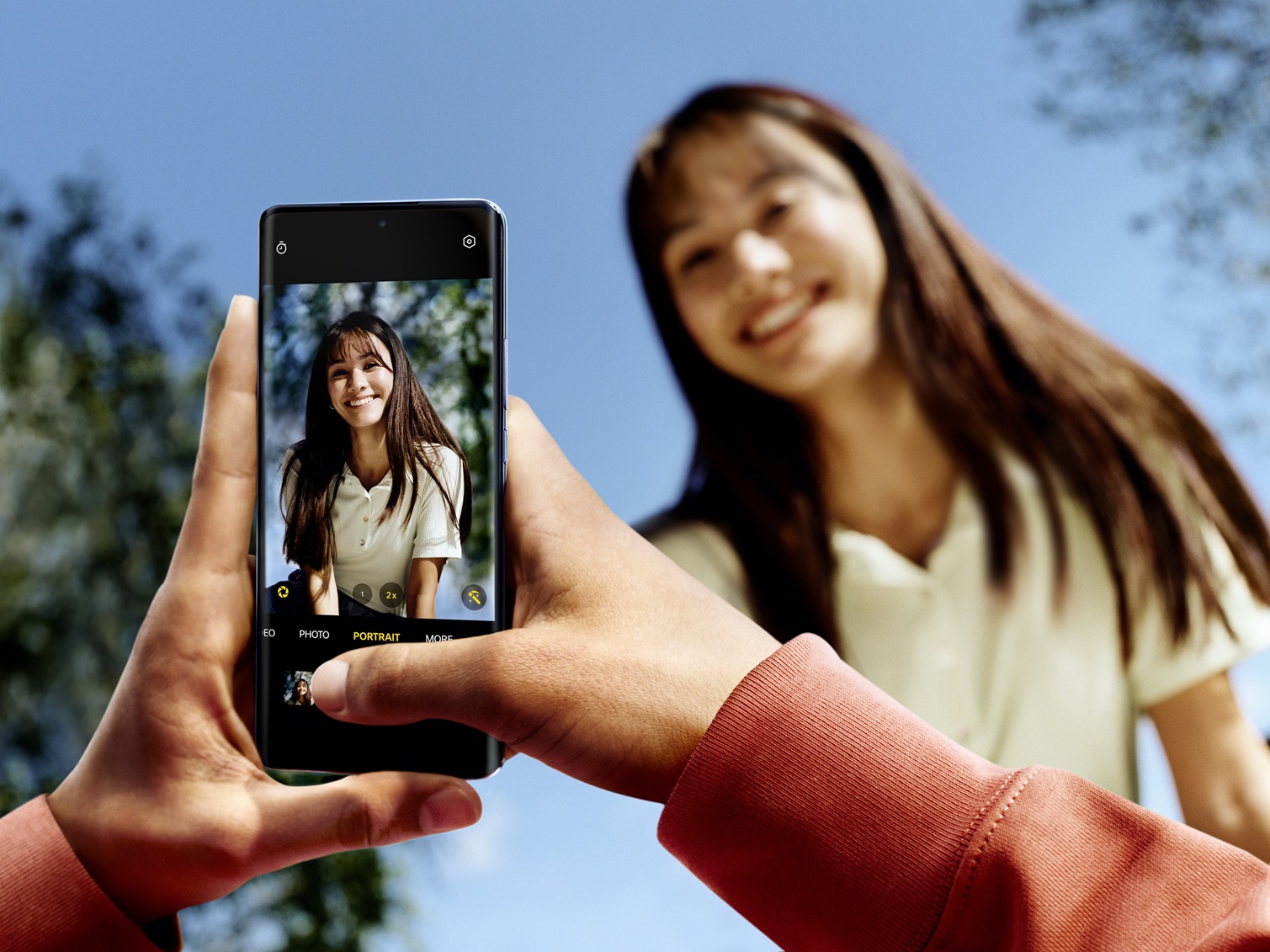 OPPO revoluciona la industria móvil con IA disponible en teléfonos más accesibles a los colombianos