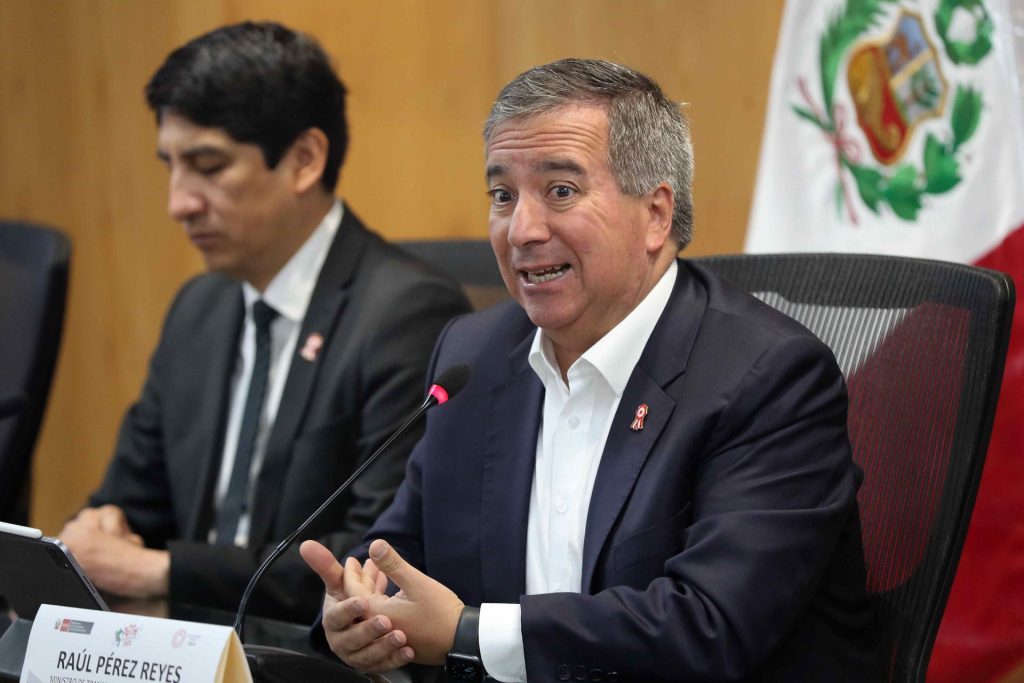 Perú presenta gran cartera de proyectos de trenes por valor de 31.000 millones de dólares