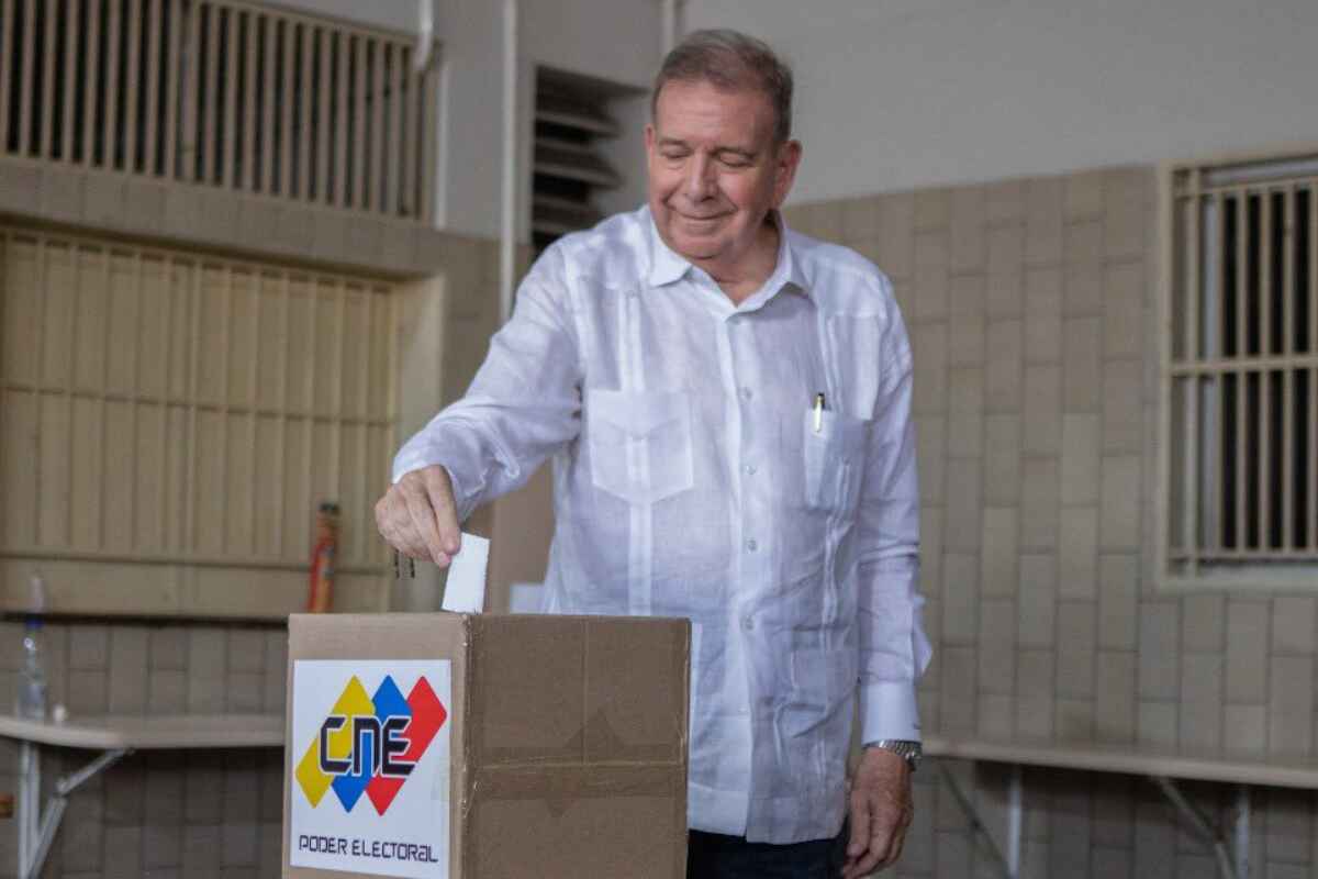 María Corina Machado habilita página web para consultar resultados y denuncia fraude electoral