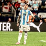 Enzo Fernández ofrece disculpas por cántico racista tras ganar la Copa América
