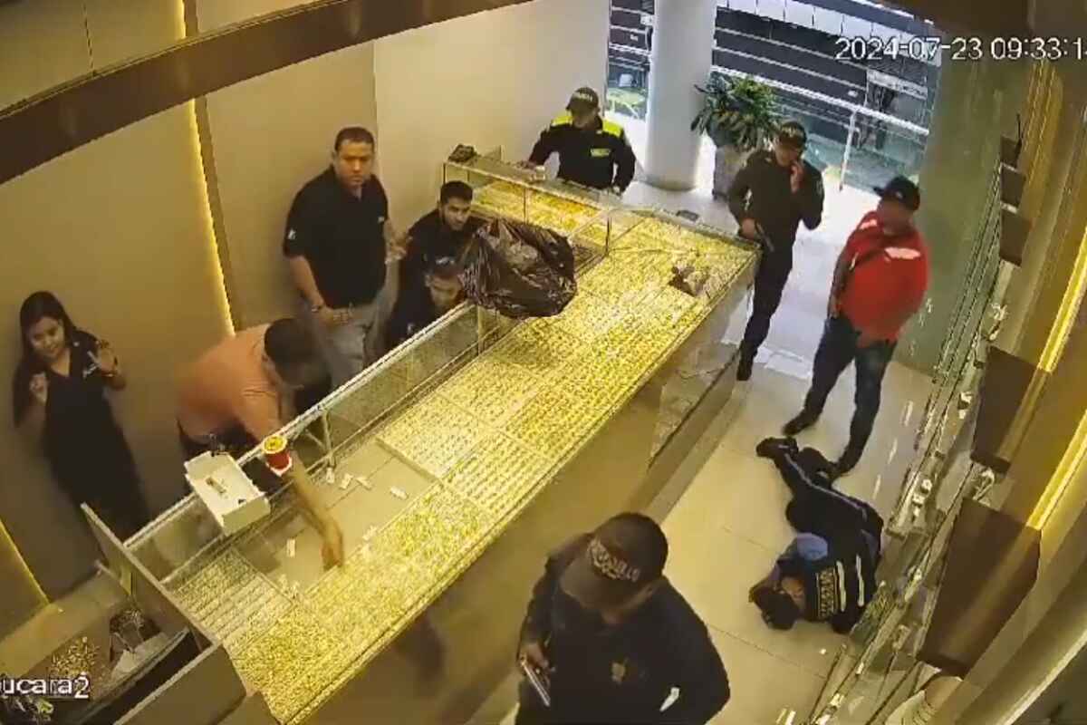 kilates- Joyería Italiana Franco Víctima de un Audaz Robo a Mano Armada en Bucaramanga