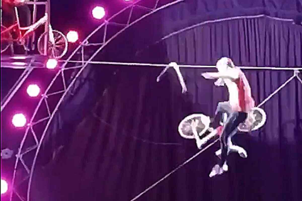 Muere acróbata huilense Sixto Chavarro tras caer de 6 metros en un circo de Rusia