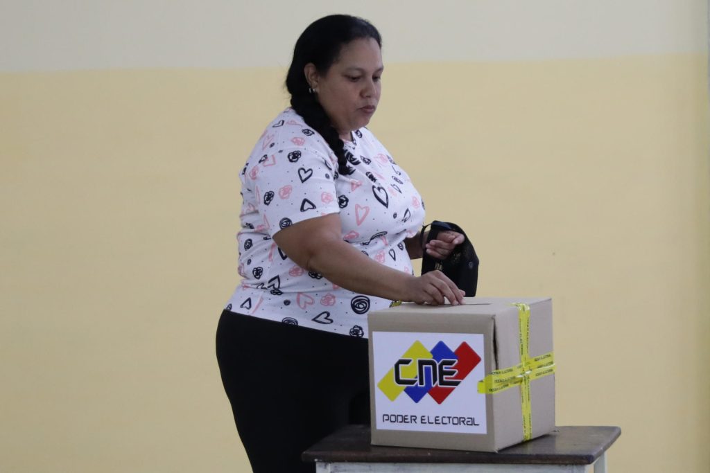 Brasil, Colombia y México insisten en que autoridad electoral venezolana divulgue actas