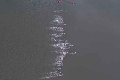 La polémica del agua del Sena empaña el triatlón en París 2024