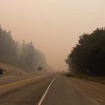 Los residentes de Jasper, en Canadá, vuelven tras un mes de evacuación por un incendio
