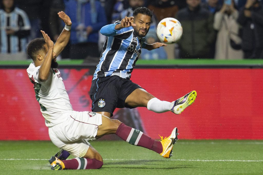 Un Fluminense debilitado está obligado a vencer a un Gremio con toda su artillería