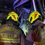 Tragedia en Medellín: Hallan cuerpo de un niño de 2 años en el fatal accidente de Manrique