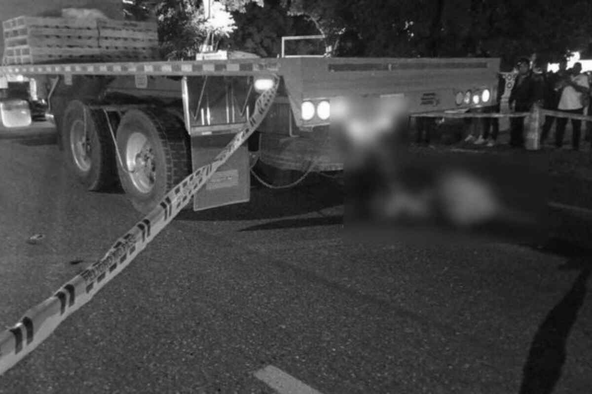 Trágico accidente en Turbaco: motociclista muere al chocar contra tractomula