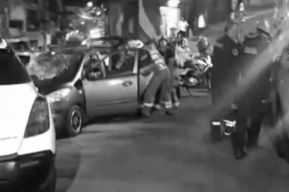 Vehículo sin frenos causa tragedia en Medellín: dos peatones fallecidos en Santa Cruz