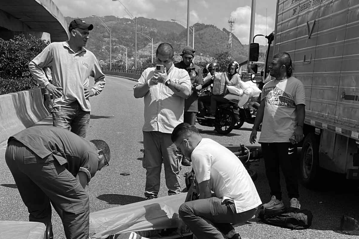 Impacto mortal: Motociclista pierde la vida en el Puente de la Madre Laura