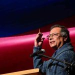 pegasus- Polémica en redes: Petro llama "asesinos" a quienes gritan "Fuera Petro"