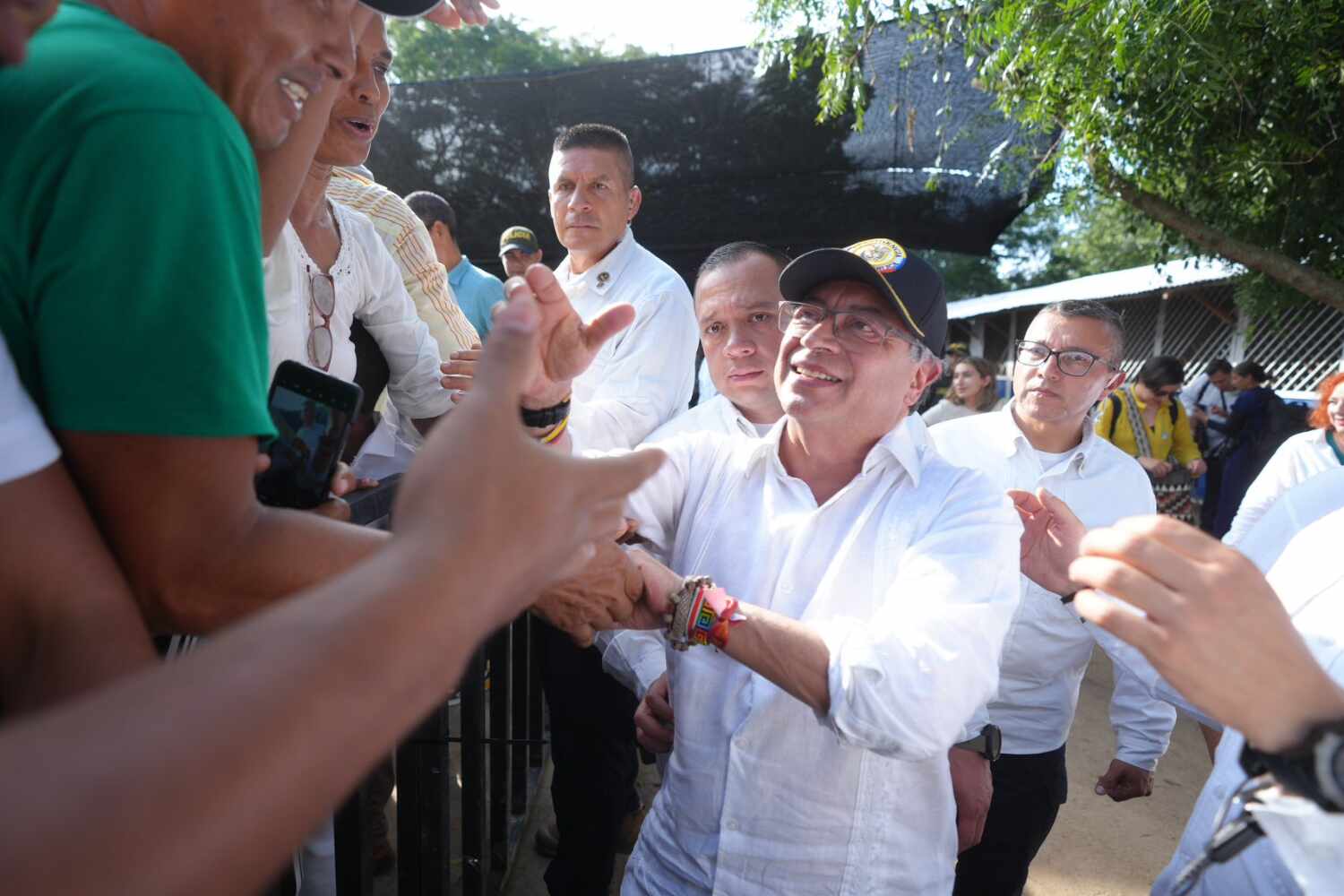 Petro denuncia complot para matarlo con francotiradores: ¿‘Iván Mordisco’ detrás del plan?