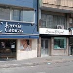 ¡Otro golpe al comercio! Nuevo intento de robo en joyería de Bucaramanga deja dos heridos