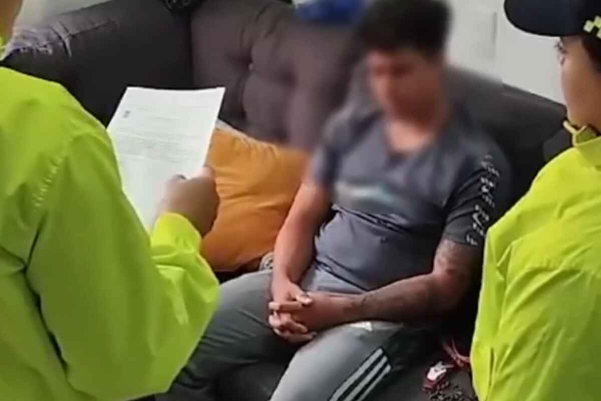 Cayó "La Viña", la banda que aterrorizaba a los turistas en Medellín. Siete capturados y millonarios robos recuperados. #LaViña #Medellín #Seguridad