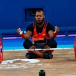 Yeison López, el ‘Goku’ del Chocó, conquista la plata en levantamiento de pesas en París 2024