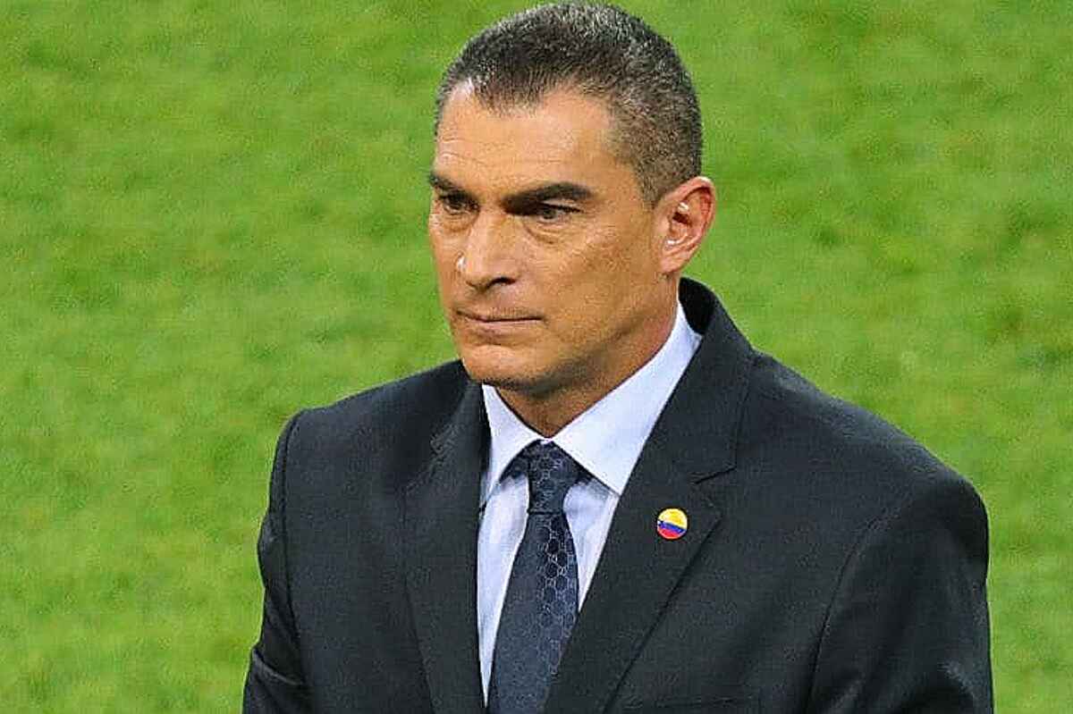 Faryd Mondragón se suma al cuerpo técnico de César Farías en el Junior