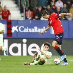 Osasuna golea al Barcelona y enciende la Liga