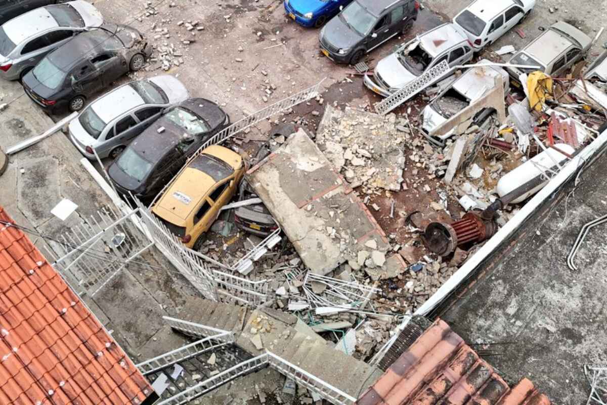 Mesitas del Colegio en luto tras explosión: autoridades investigan causas