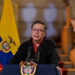 Petro alerta sobre golpe de Estado desde el CNE y convoca asamblea en Bogotá