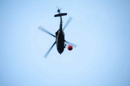 Cali enfrenta una grave emergencia ambiental. Un voraz incendio forestal consume los cerros tutelares. ¡Comparte y ayuda a difundir! #Cali #IncendioForestal #Emergencia