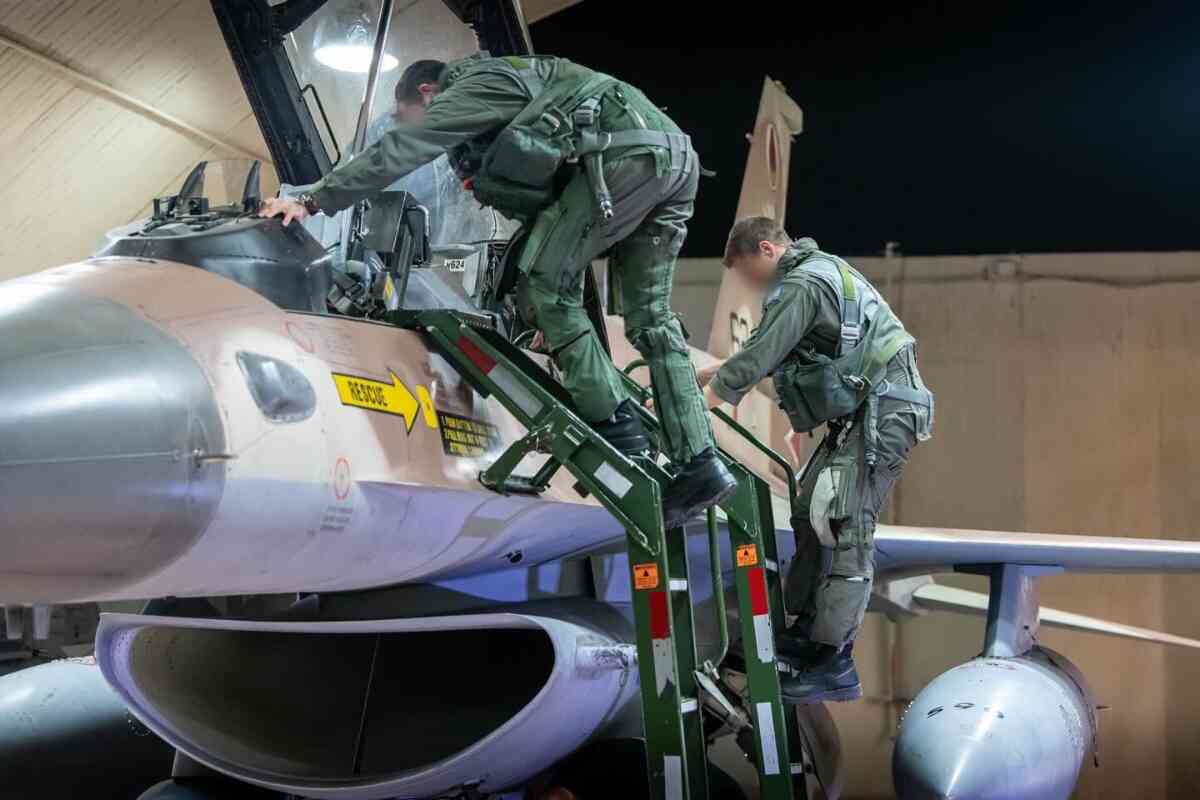 Más de 450 muertos en bombardeos israelíes al Líbano, incluido comandante de Hezbollah-libano colombianos repatriados