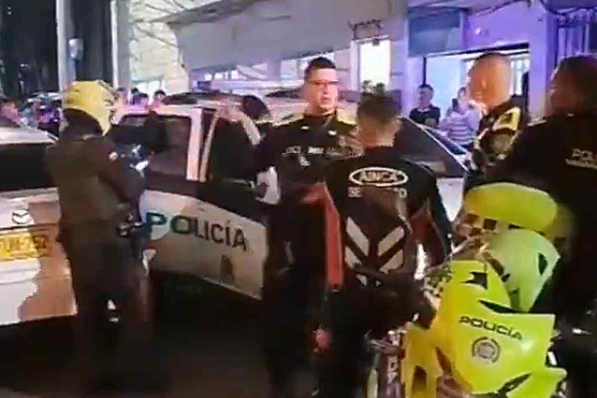 Un grupo de delincuentes intentó robar un carro de valores en Belén, Medellín. Se produjo un enfrentamiento y hay varios capturados