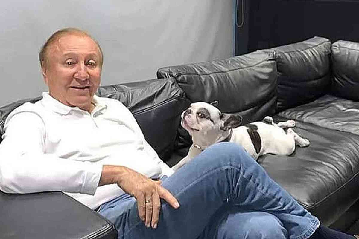 Muere Narco José, la mascota de Rodolfo Hernández, horas después del fallecimiento del Ingeniero