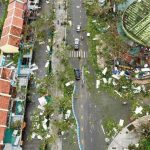yagi Vietnam sufre las consecuencias del tifón más poderoso del año. Al menos 14 muertos y miles de damnificados. Nuestras condolencias a las familias afectadas. #Vietnam #DesastreNatural