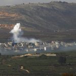 Hizbulá lanza andanadas de cohetes contra una base naval y un cuartel en norte de Israel