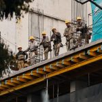 La construcción en Argentina se desplomó 26,4 % interanual en agosto