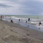 Tragedia en playas de Moñitos: Joven pierde la vida al intentar salvar a dos amigas