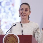 Sheinbaum achaca a Trump la caída del peso mexicano pero dice que T-MEC no está en riesgo