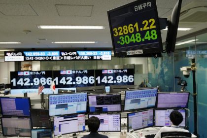 Wall Street abre mixto con los operadores analizando resultados por encima de expectativas