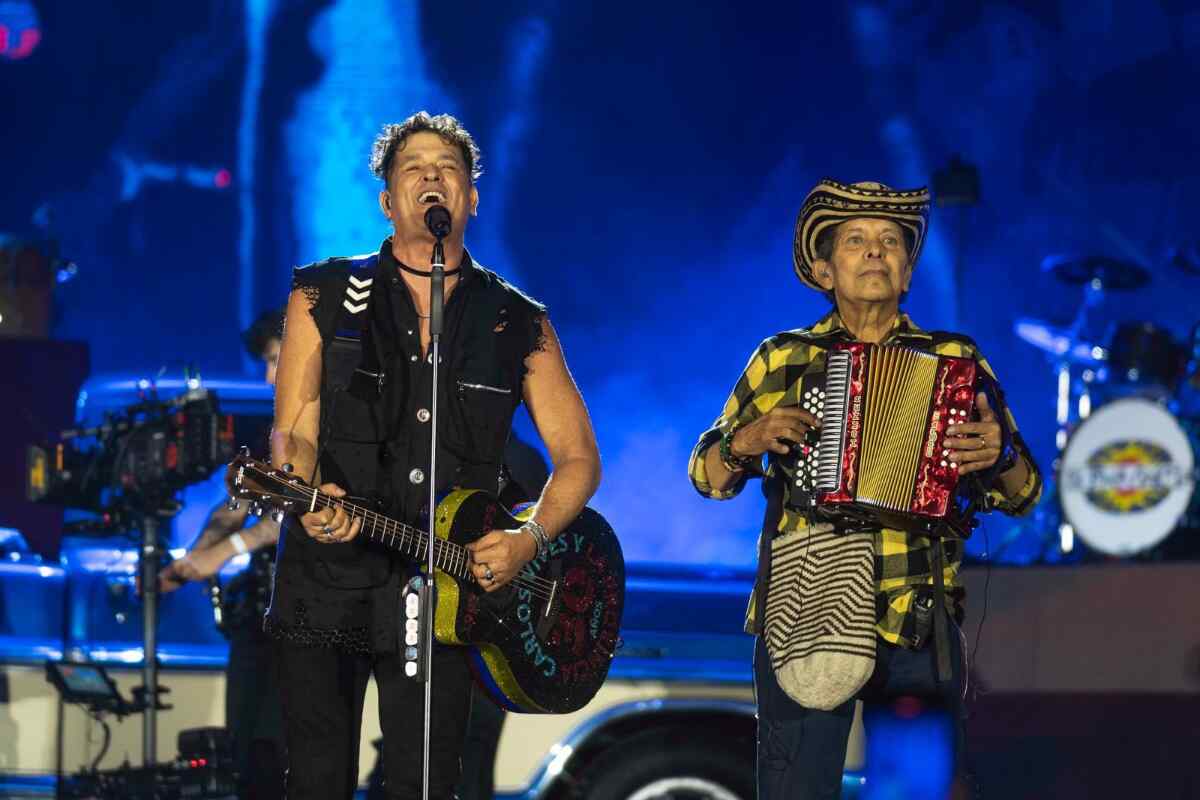 Carlos Vives lamenta la muerte de su gran amigo y compañero Egidio Cuadrado