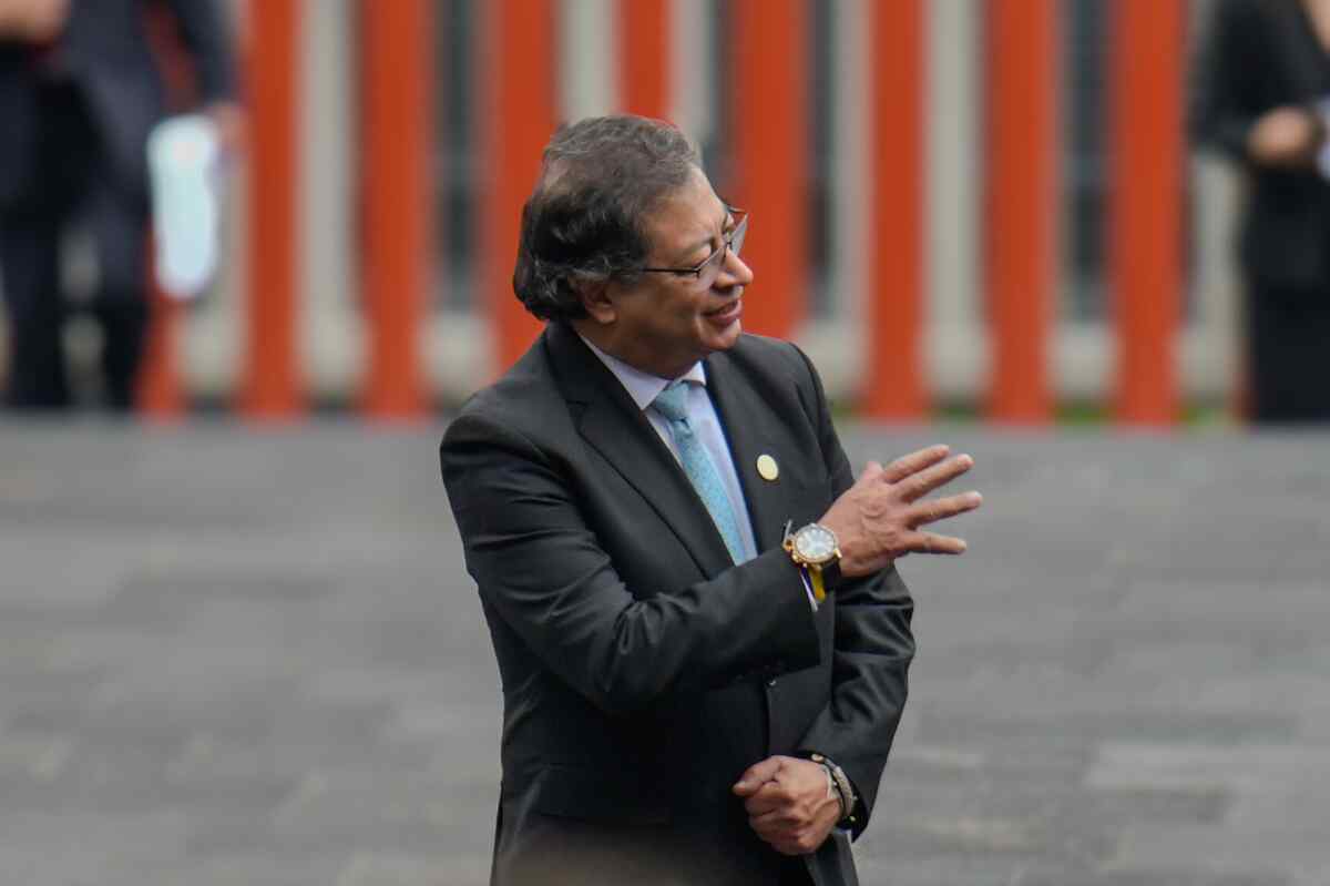 eln- Gustavo Petro responde a críticas por no visitar El Plateado, Cauca