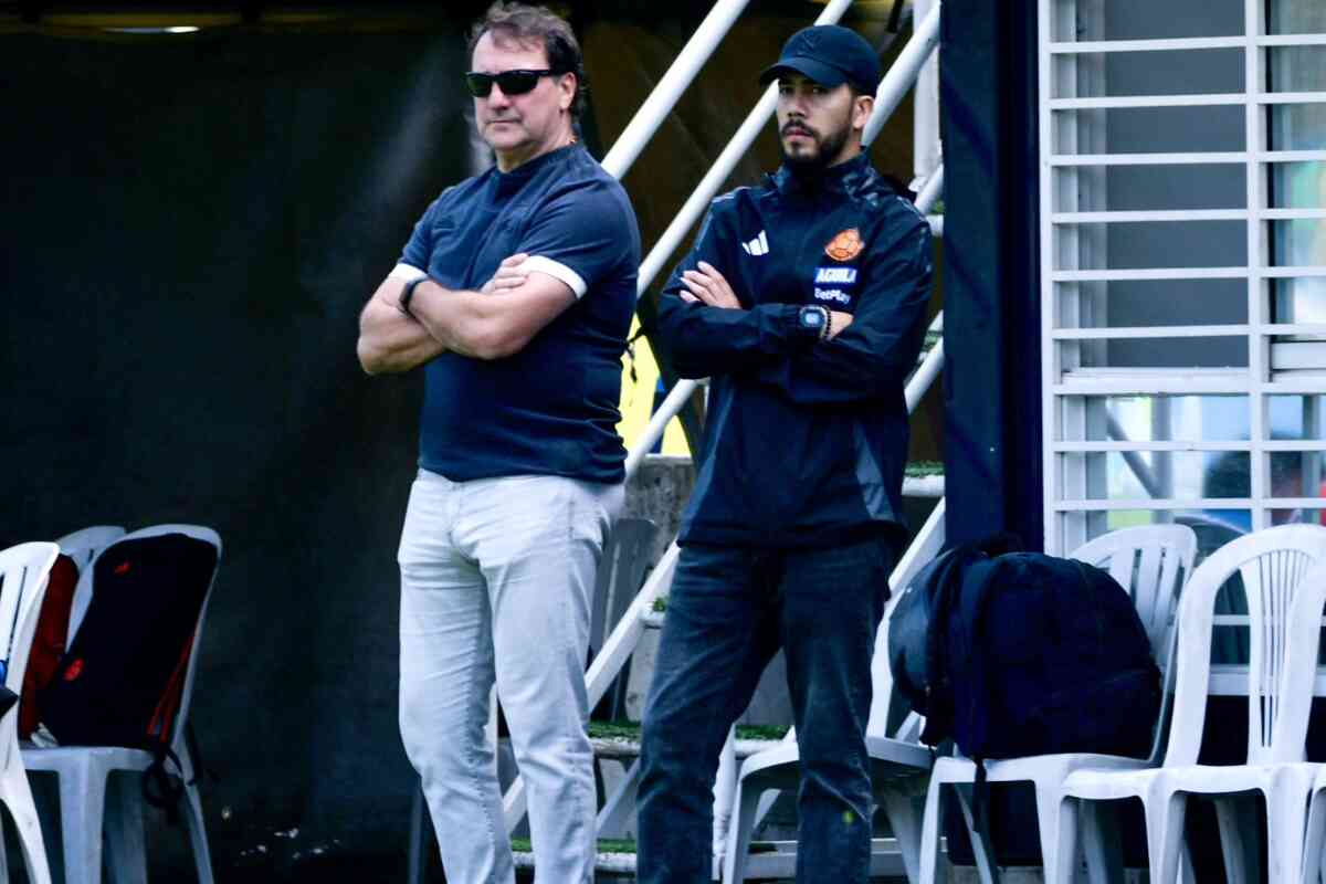Néstor Lorenzo denuncia espionaje en entrenamiento de la Selección Colombia en Bolivia