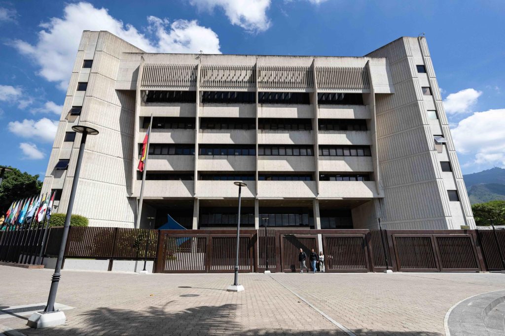 El Supremo de Venezuela rechaza un recurso que pide publicar los resultados electorales