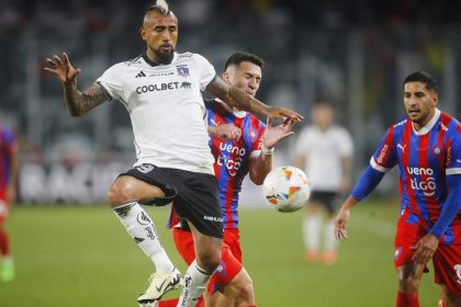Vidal y otros jugadores del Colo Colo son investigados por denuncia de índole sexual