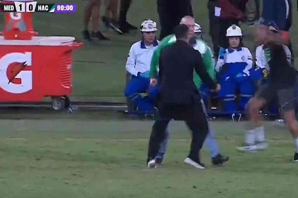 Alejandro Restrepo critica duramente a Efraín Juárez por su comportamiento en el clásico