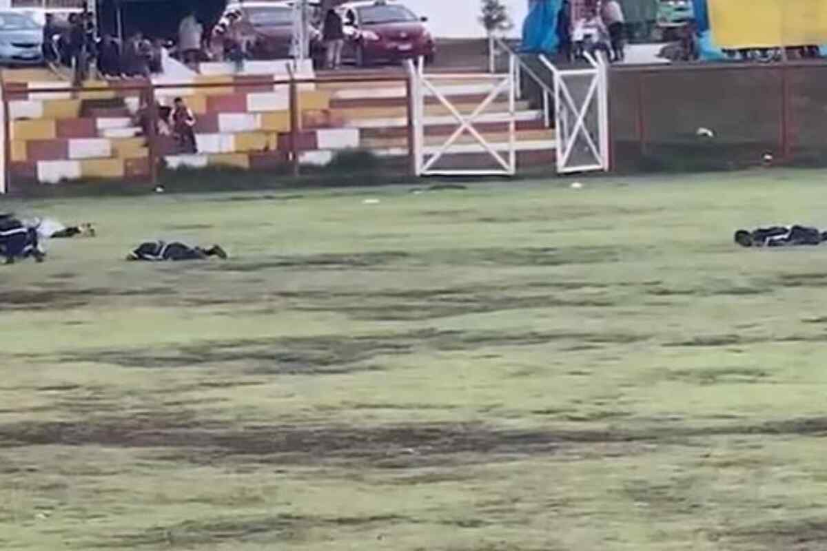 muerte futbolista peruano a causa de un rayo