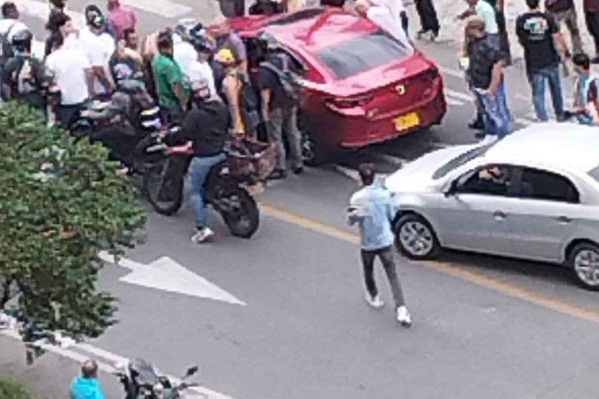 alias mi sangre- Balacera en Medellín: Un hombre fue herido de gravedad tras ataque en Los Colores