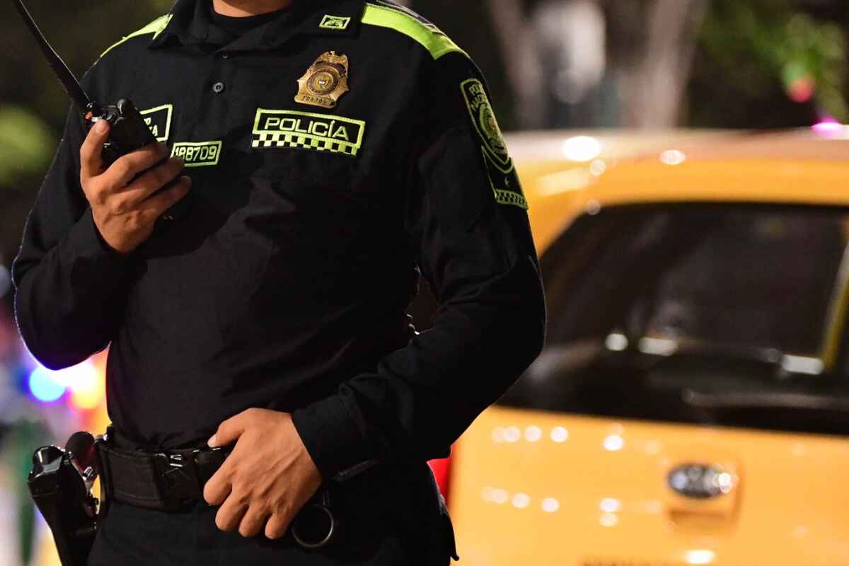 Violenta jornada en Medellín: cuatro asesinatos ensombrecen Halloween--bus