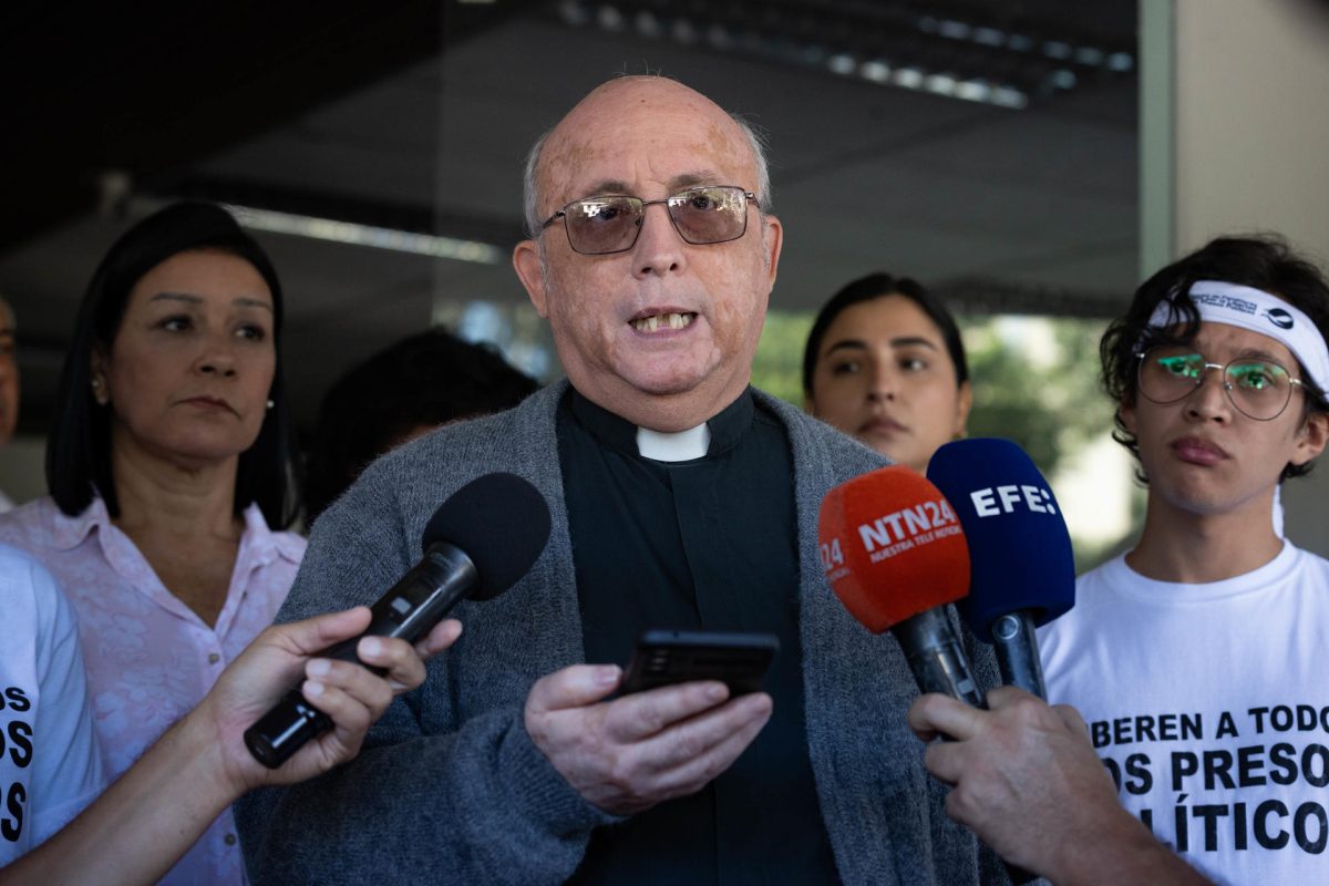 Familias venezolanas piden a la Iglesia que ayude a liberar a los presos políticos