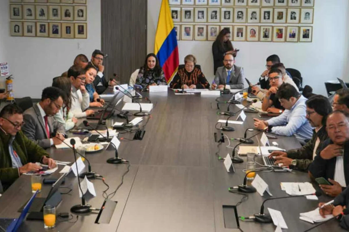 Hoy podría ser definido el salario mínimo en Colombia para 2025