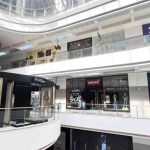 Tragedia en el Centro Comercial Gran Estación: Muere niña de 5 años tras caída de placa de vidrio