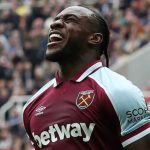 West Ham confirma accidente de Michail Antonio: jugador se encuentra estable