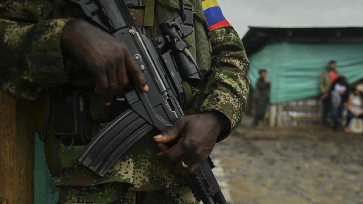 63 guerrilleros de las Farc se entregan al Ejército en el Catatumbo